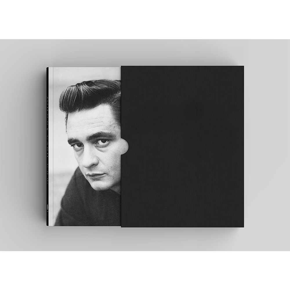 Johnny Cash - The Life in Lyrics: Deluxe Limited Collector's Edition Book - Image 2